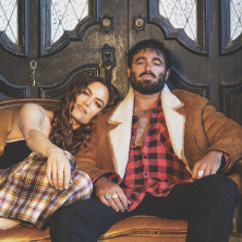 Angus and Julia Stone