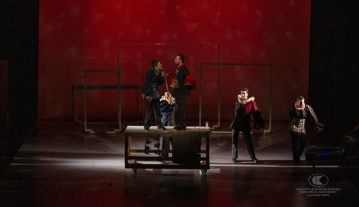 Kazali&scaron;no-koncertna dvorana I. B. Mažuranić