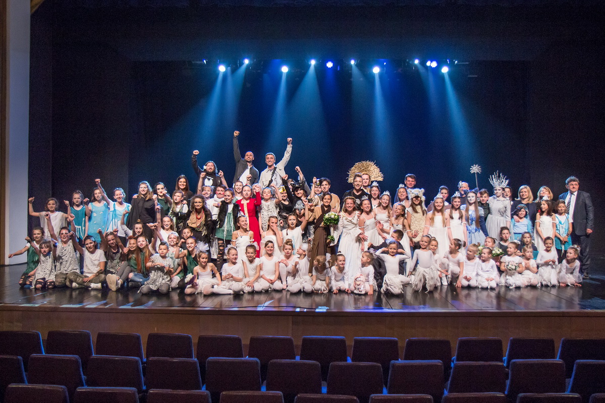 Kazali&scaron;no-koncertna dvorana I. B. Mažuranić