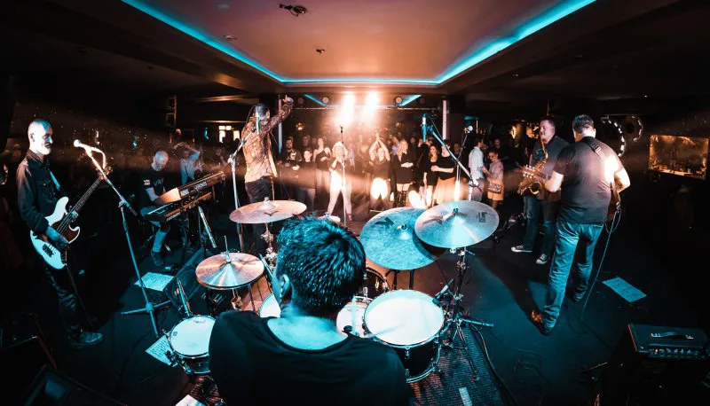 Metropolis Music & Billiards Club