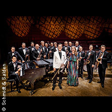 World Famous Glenn Miller Orchestra