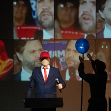 Hombre Collettivo - The Spectacle Society - Rijeka Calling