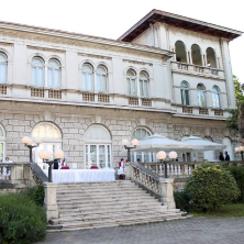 Veteran Community Center