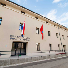 Fra Lujo Marun dorm gym